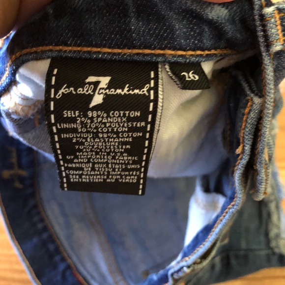 7 for all Mankind size 26 Jean shorts - Picture 3 of 3